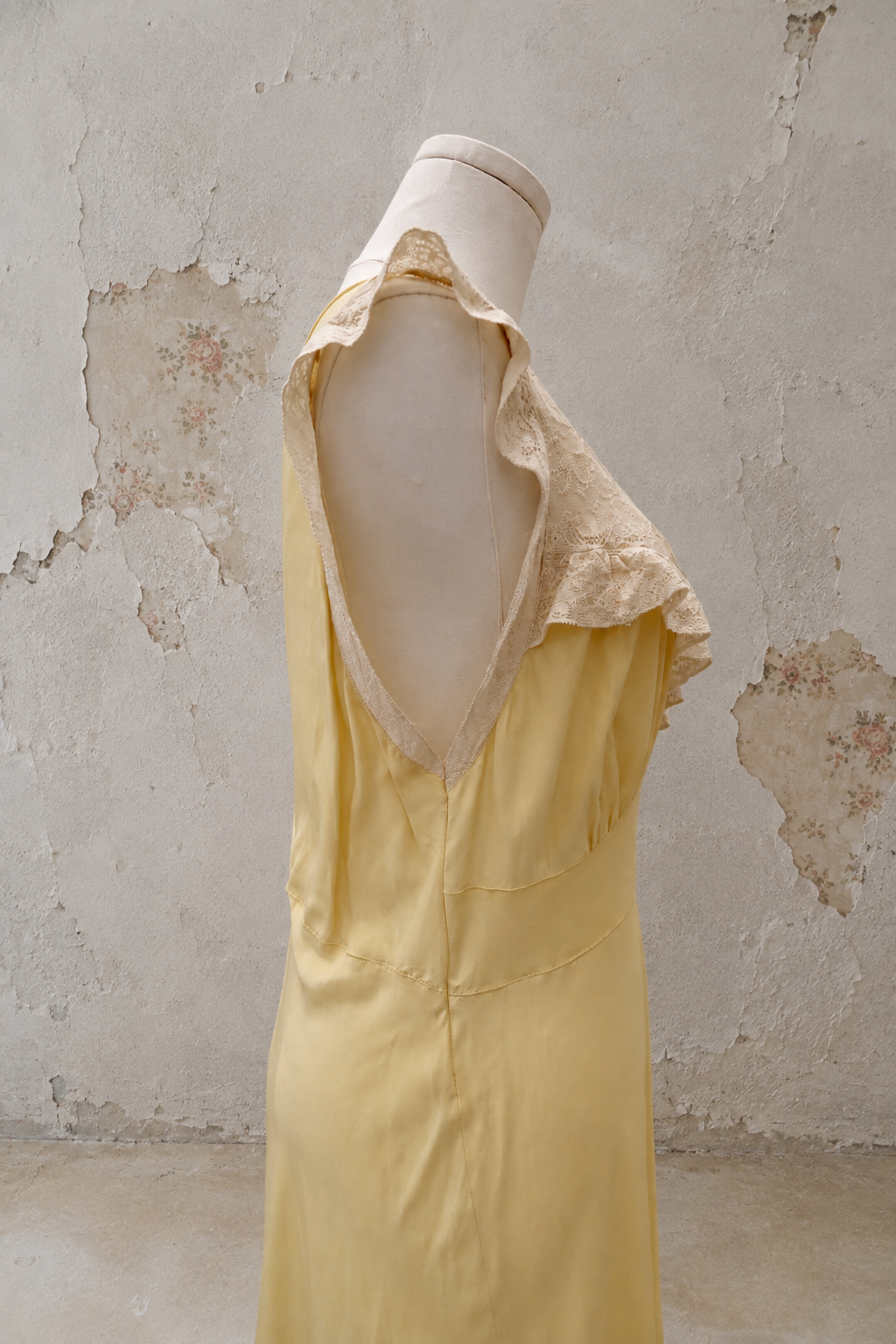 1930s Buttercream Bias-Cut Rayon Dress with Lace Ruffle Collar