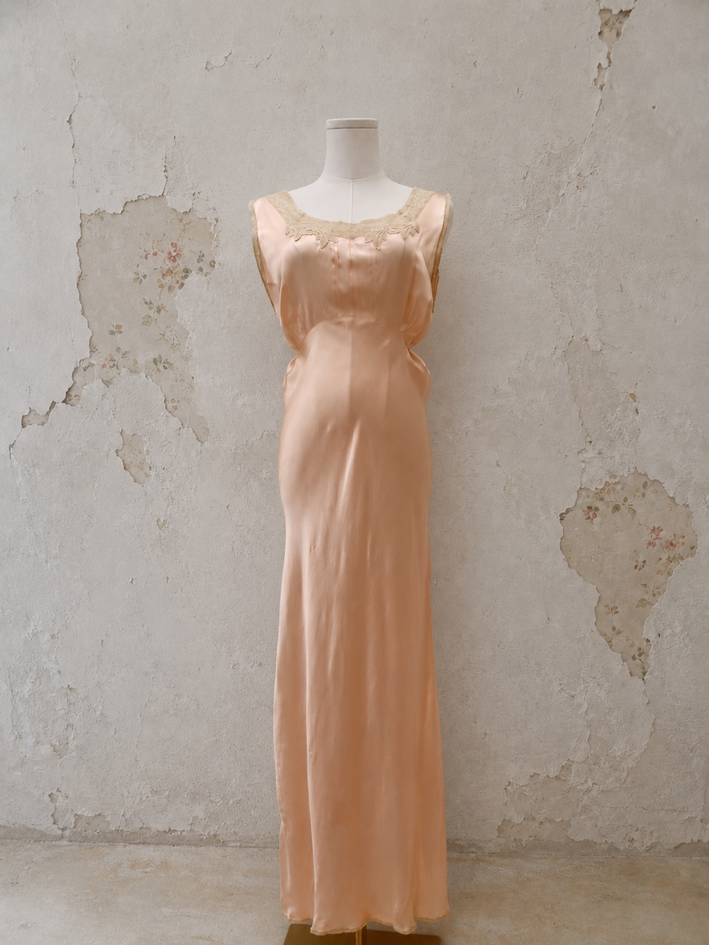 1930s Gracette Peach Bias-Cut Satin Gown with Lace Appliqué