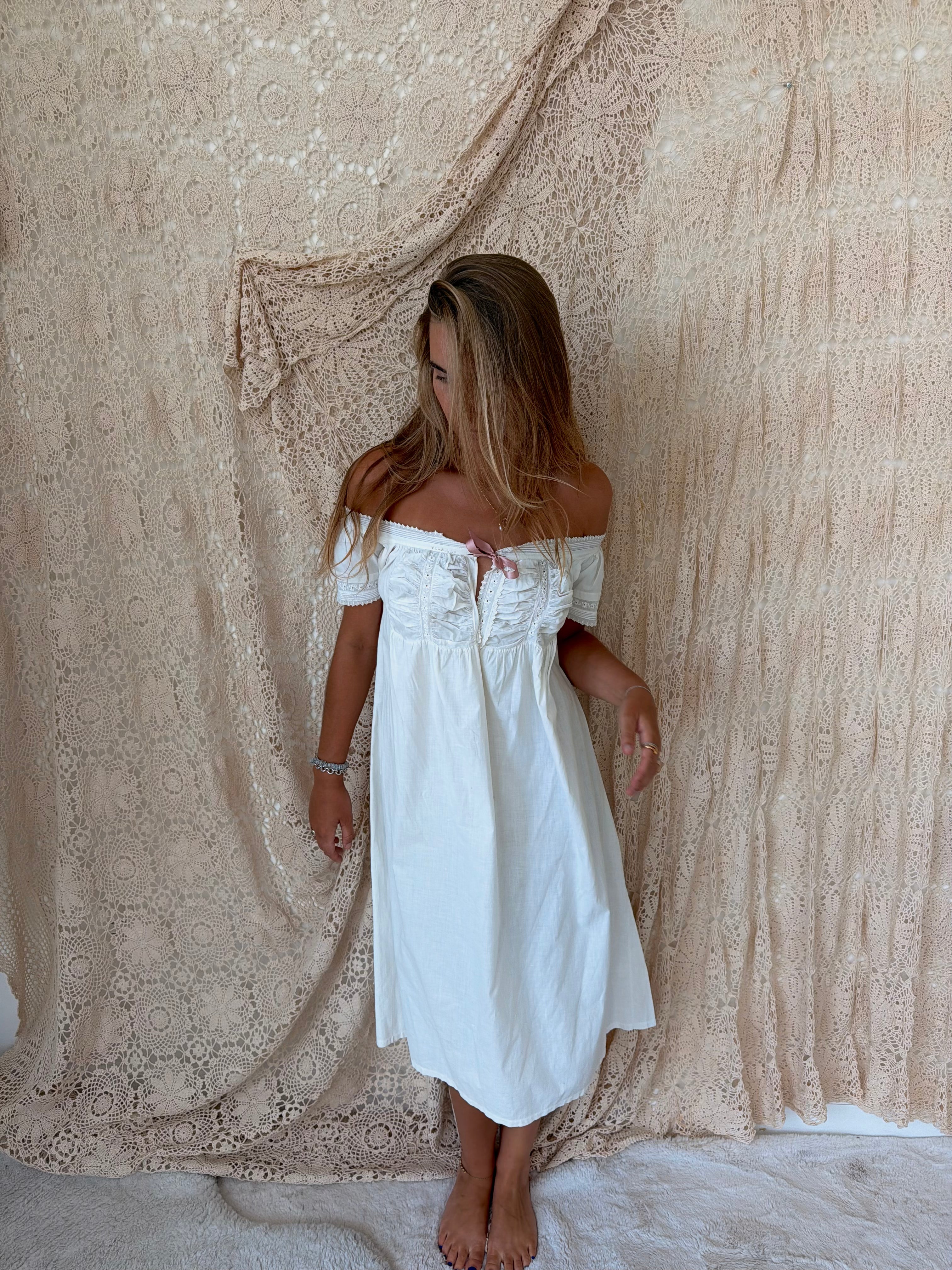 Edwardian Cotton Lawn Pintuck Nightgown